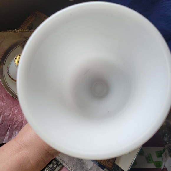 Vintage E.O. Brody Milk Glass Pedestal Vase ~ M7000 ~ Cleveland, OH ~ 1960s - Picture 9 of 14